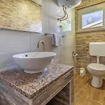 4 Bedroom Gorgeous In