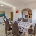 4 Bedroom Gorgeous In * Medulin